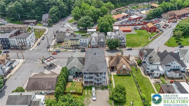 409 - 409 W Broad St, Condo with 12 bedrooms, 8 bathrooms and 9 parking in Tamaqua PA | Image 23