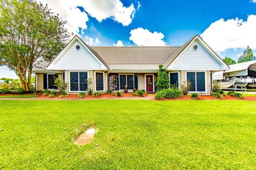 122 E 49th St, Cut Off, LA, 70345-2808 | Card Image