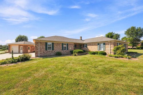 322 E 24th St, Ferdinand, IN, 47532-9258 | Card Image