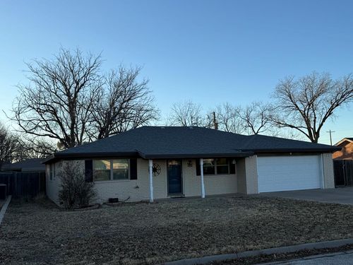 4503 Fredonia Ave, Snyder, TX, 79549-5827 | Card Image