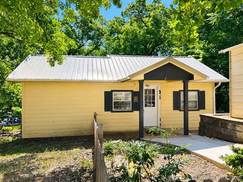 194 Ramey St, Eucha, OK, 74342-3764 | Card Image