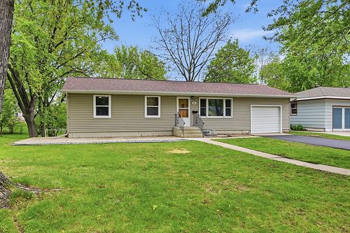 609 4th Ave N, Sauk Rapids, MN, 56379-1717 | Card Image
