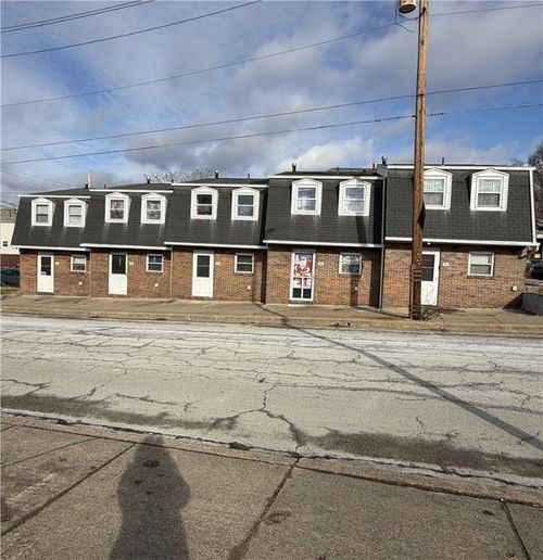751-767 Drey St, Arnold, PA, 15068-4213 | Card Image