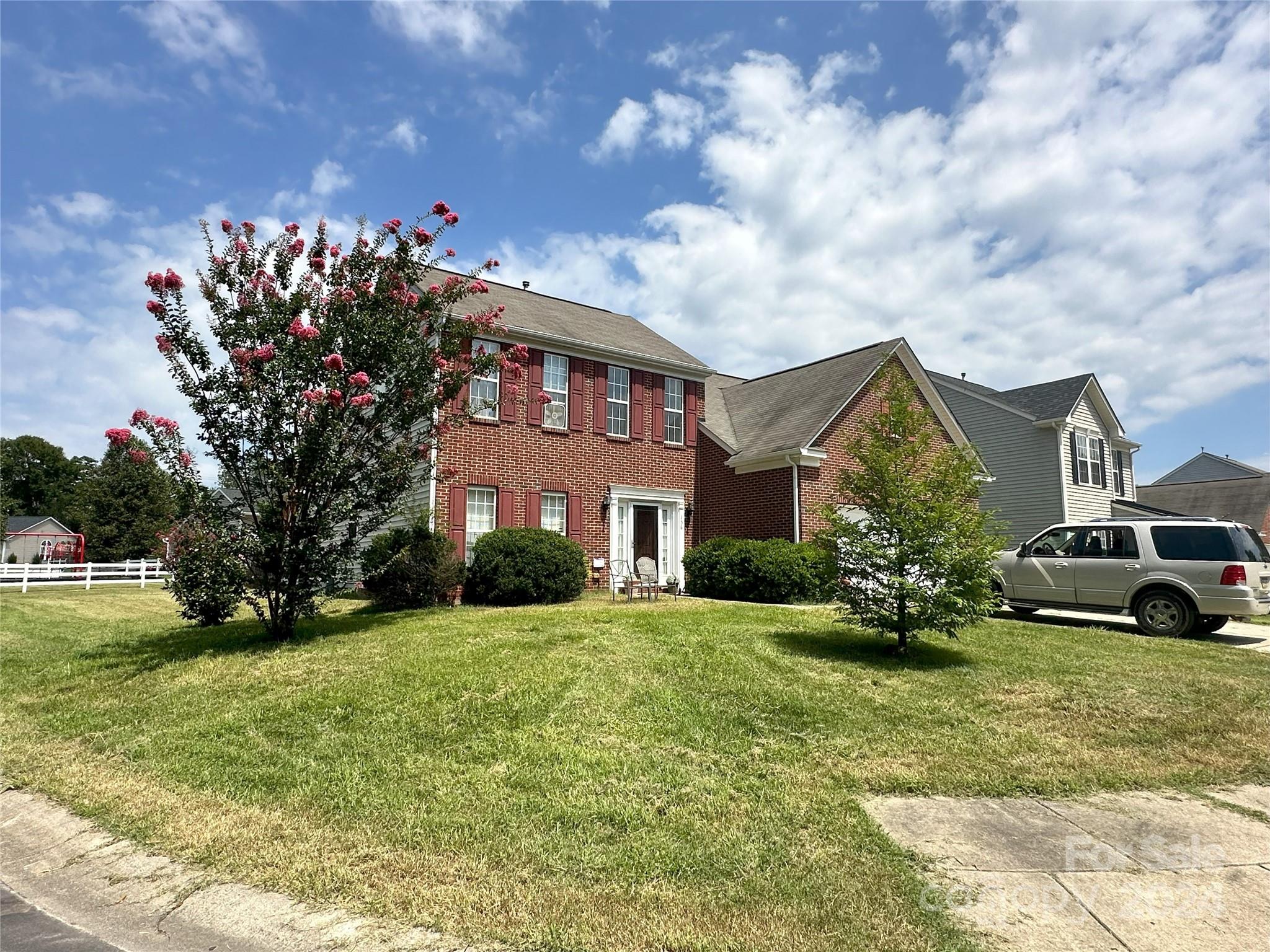 Crestwood Dr, Mount Holly, NC 28120
