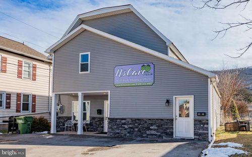 907 W Southern Ave, South Williamsport, PA, 17702-7170 | Card Image
