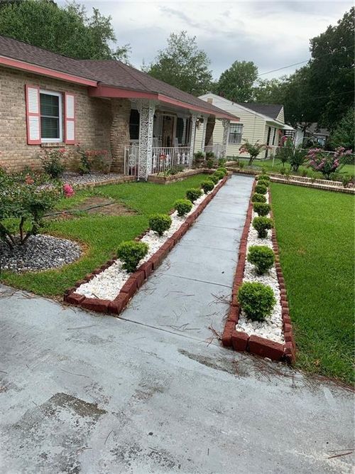 1709 Jarrell Dr, Mobile, AL, 36612-2114 | Card Image