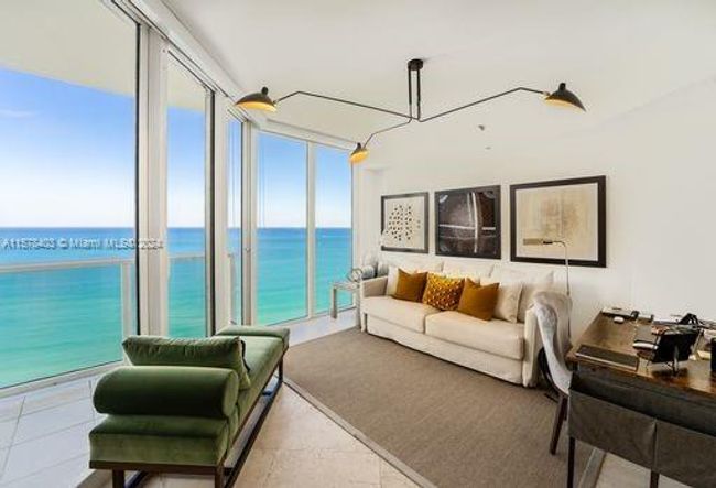 LPH07 - 19333 Collins Ave, Condo with 3 bedrooms, 3 bathrooms and null parking in Sunny Isles Beach FL | Image 4