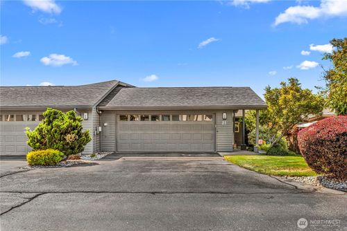 apt-21-351 19th St Ne, East Wenatchee, WA, 98802-8308 | Card Image