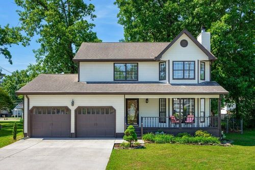 8708 Oak View Dr, Chattanooga, TN, 37421-4392 | Card Image