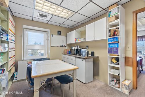 9 Leonardville Rd, Middletown, NJ, 07748-2360 | Card Image