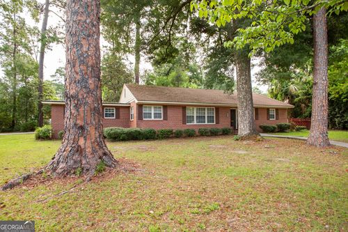 1112 Hill St, Waycross, GA, 31501-4428 | Card Image