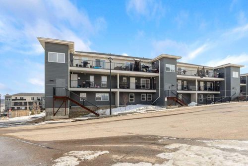 422-201 Abasand Drive, Fort Mcmurray, AB, T9J1L6 | Card Image