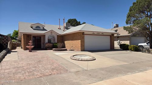 12304 Robert David Dr, El Paso, TX, 79928-1705 | Card Image