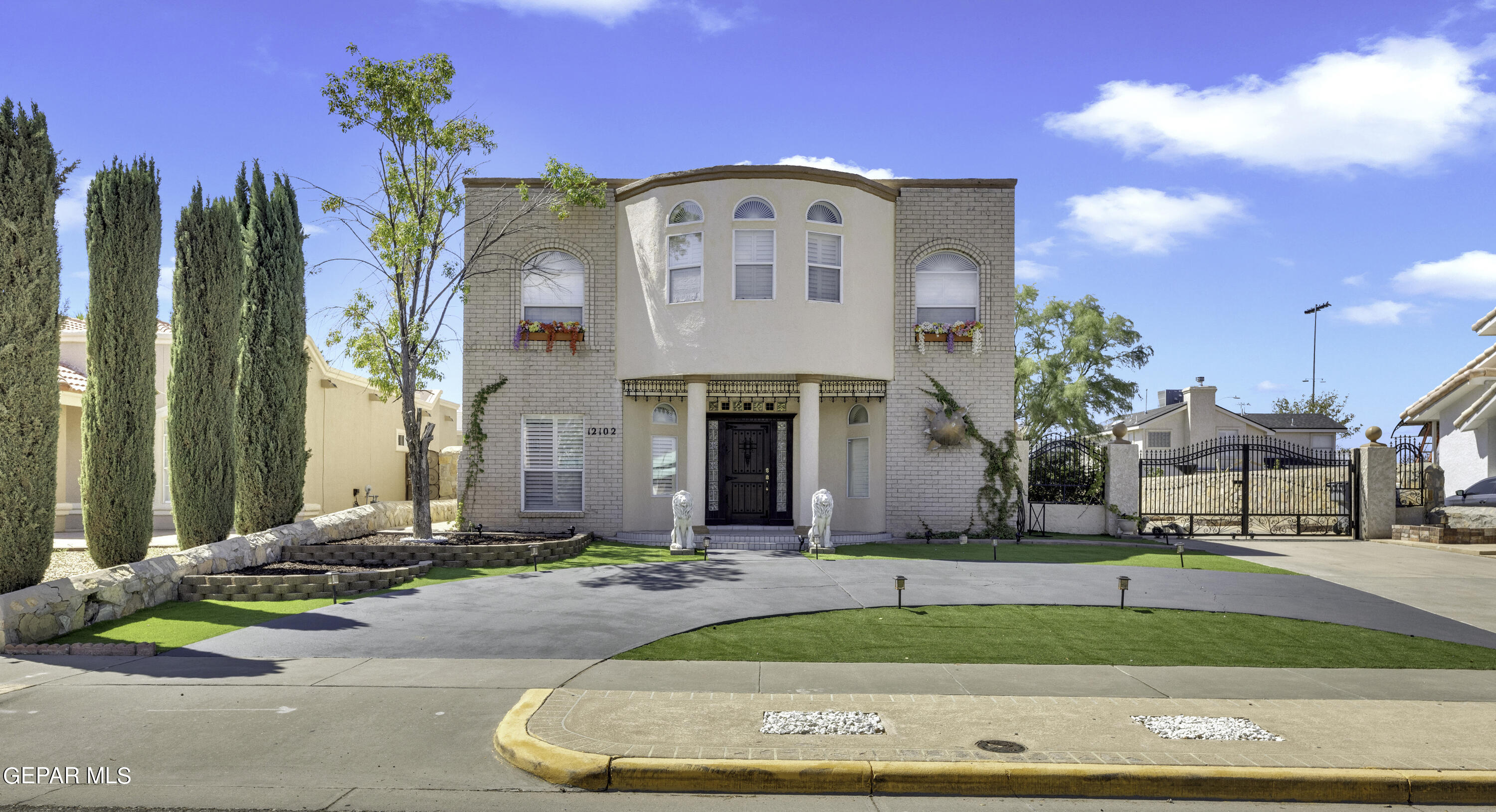 Frank Cordova Cir, El Paso, TX 79936