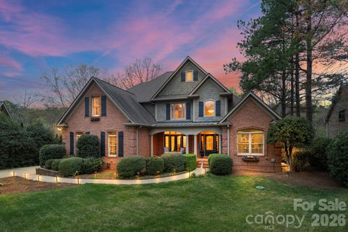 8915 Linden Grove Ct, Sherrills Ford, NC, 28673-3007 | Card Image