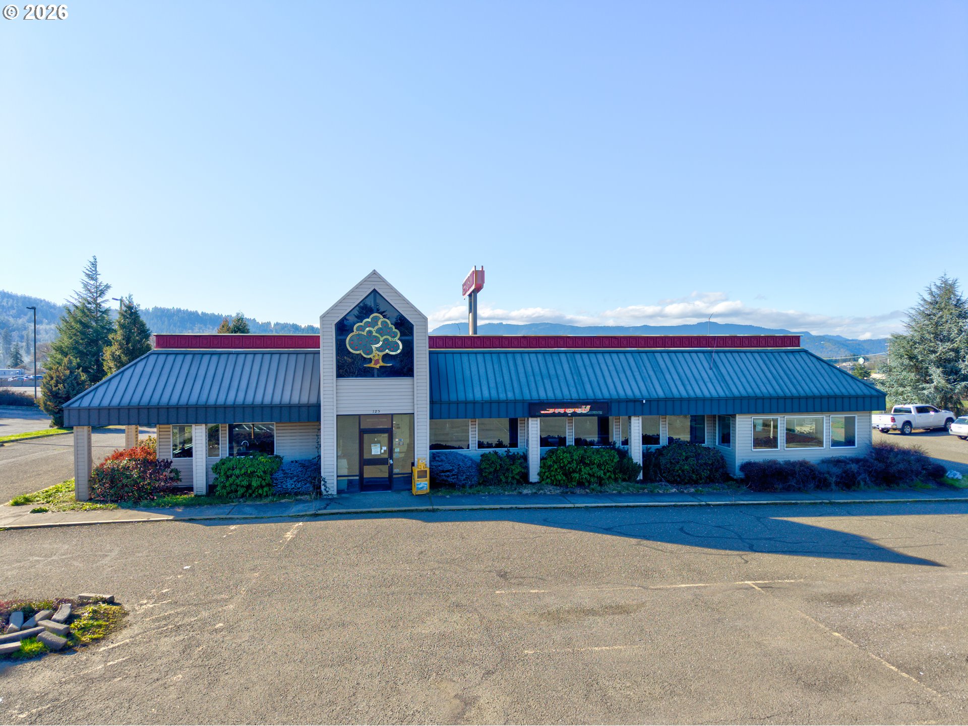 125 Ponderosa Dr, Sutherlin, OR 97479