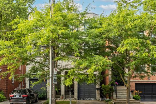 24A Oxton Ave, Toronto, ON, M5P1L9 | Card Image