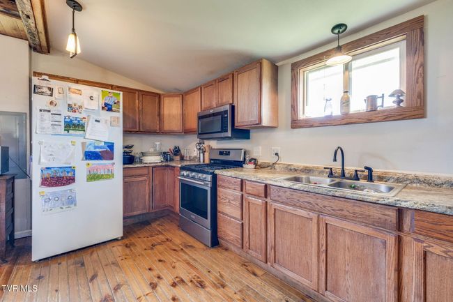 3765 S Mohawk Rd, House other with 3 bedrooms, 3 bathrooms and null parking in Midway TN | Image 13