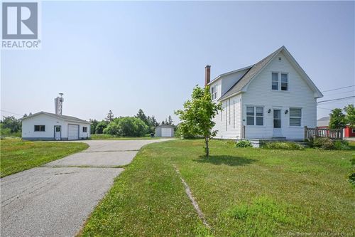 7934 St-Paul St, Bas Caraquet, NB, E1W6E1 | Card Image