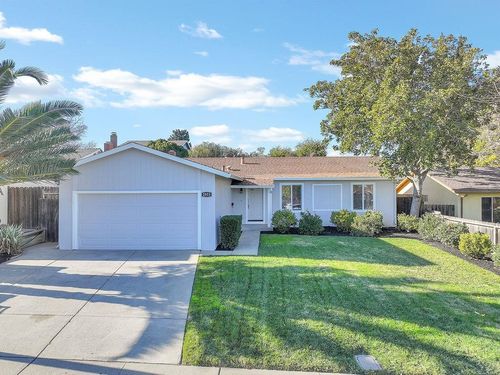 2853 Seville Cir, Antioch, CA, 94509 | Card Image