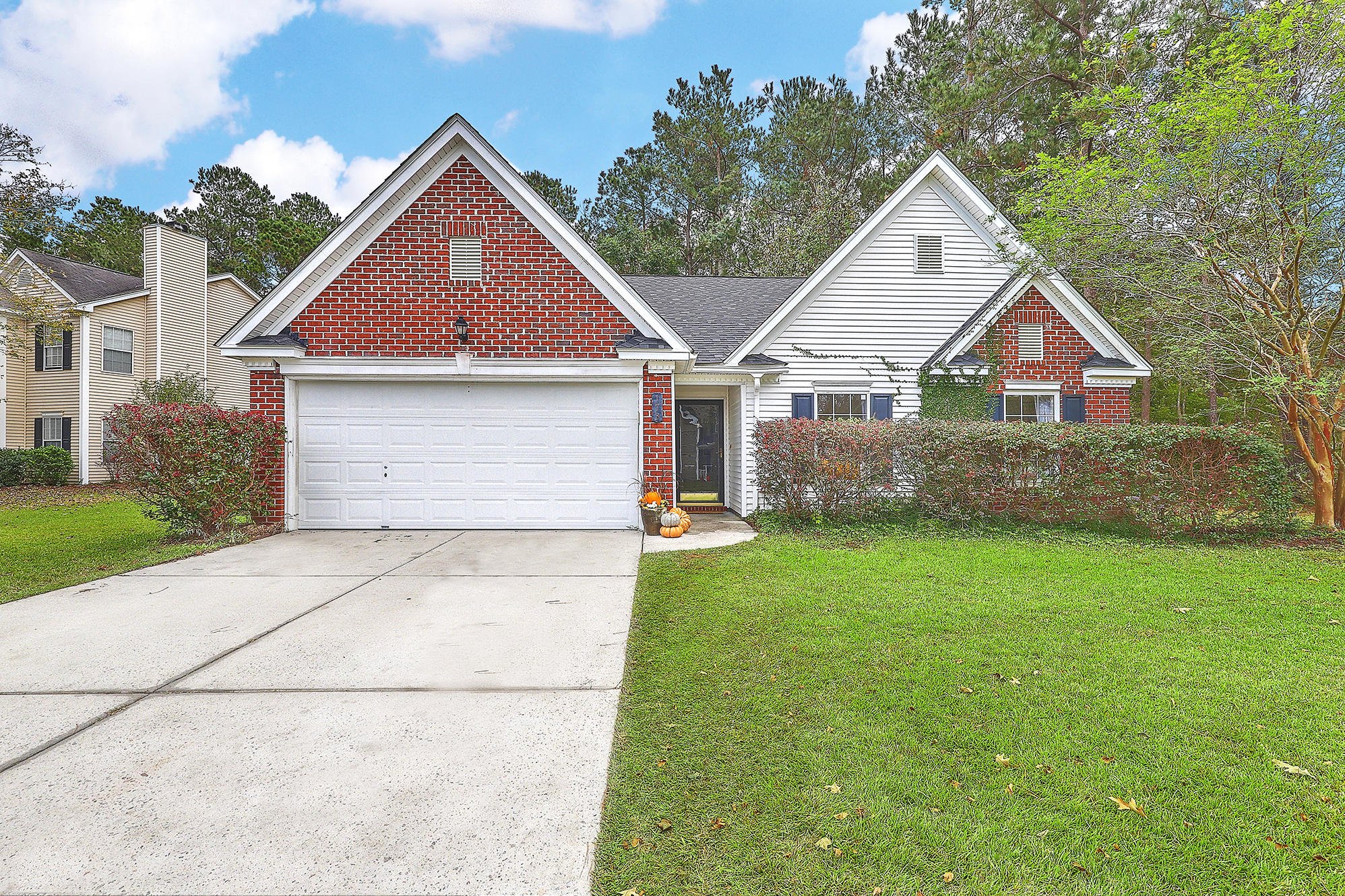 173 Hearthstone Circle, Sold in Goose Creek Zoocasa