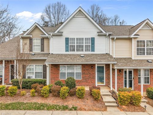 150 Tannenbaum Cir, Greensboro, NC, 27410-9687 | Card Image