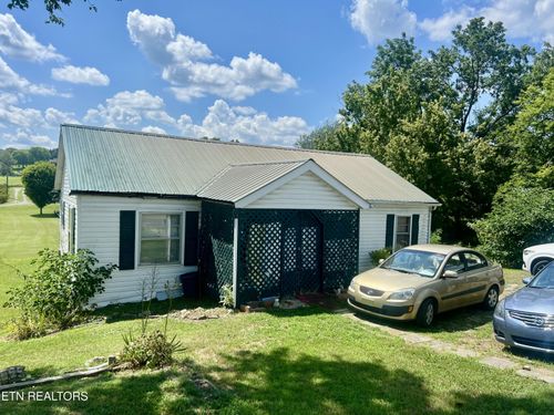 201 Browder St, Sweetwater, TN, 37874-1418 | Card Image