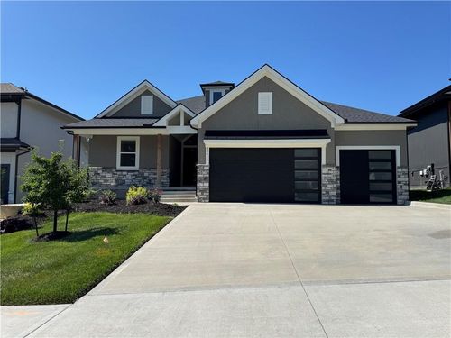 22415 W 87th Ter, Lenexa, KS, 66227-8109 | Card Image