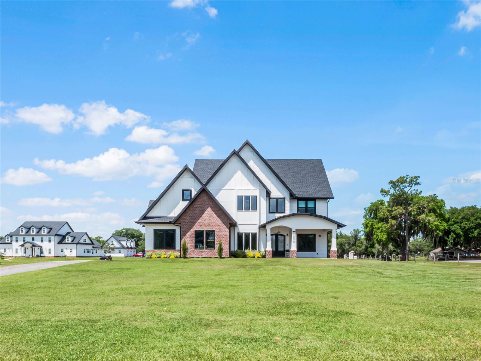 Packard Ave, Saint Cloud, FL 34772
