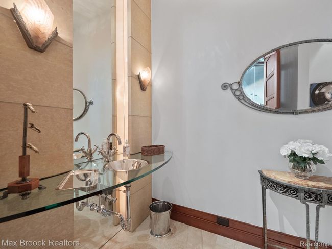 4790 Dow Ridge Rd, House other with 5 bedrooms, 7 bathrooms and null parking in Orchard Lake MI | Image 32