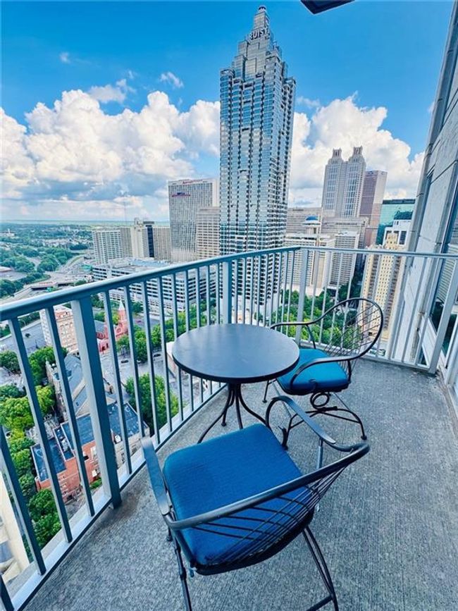 UNIT-3412 - 400 W Peachtree St Nw, Condo with 1 bedrooms, 1 bathrooms and 1 parking in Atlanta GA | Image 4