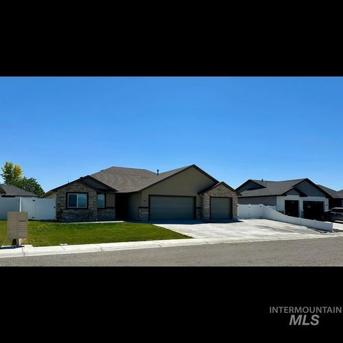 840 Cottonridge Way, Kimberly, ID, 83341-5193 | Card Image