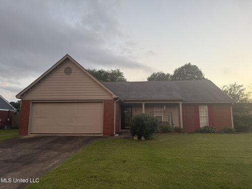 6715 Curtis Cv, Olive Branch, MS, 38654-1893 | Card Image