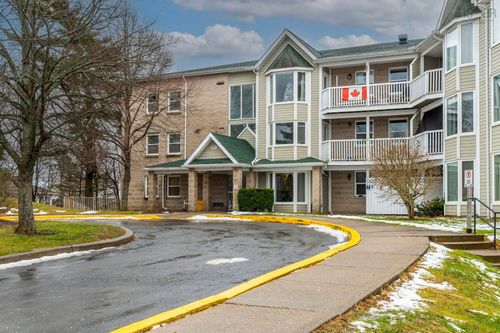 209-87 Kearney Lake Rd, Halifax, NS, B3M4H1 | Card Image