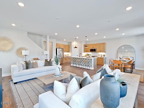 107 Yellow Birch Lane, Piru, CA, 93040 | Card Image