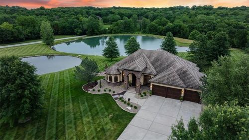 16025 S Knorpp Rd, Pleasant Hill, MO, 64080 | Card Image