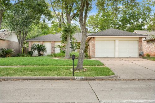 2806 Old Fort Rd, Sugar Land, TX, 77479-1780 | Card Image