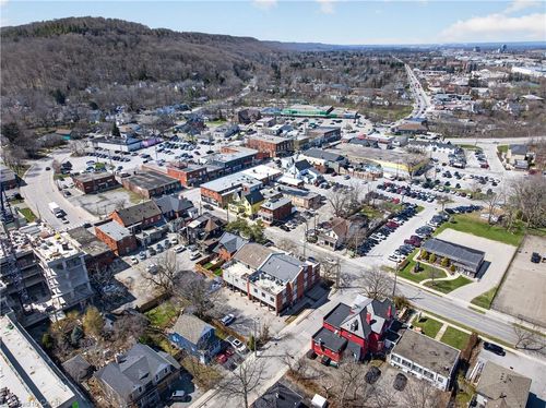 3-14 Ontario St, Grimsby, ON, L3M3G9 | Card Image