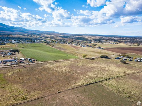 b-450 East, Monticello, UT, 84535 | Card Image