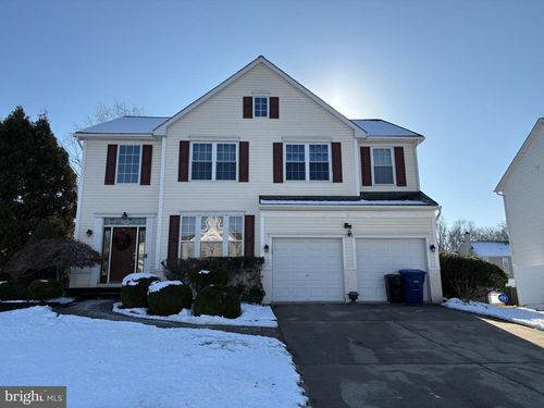 8 Creekwood Dr, BORDENTOWN, NJ, 08505-4801 | Card Image