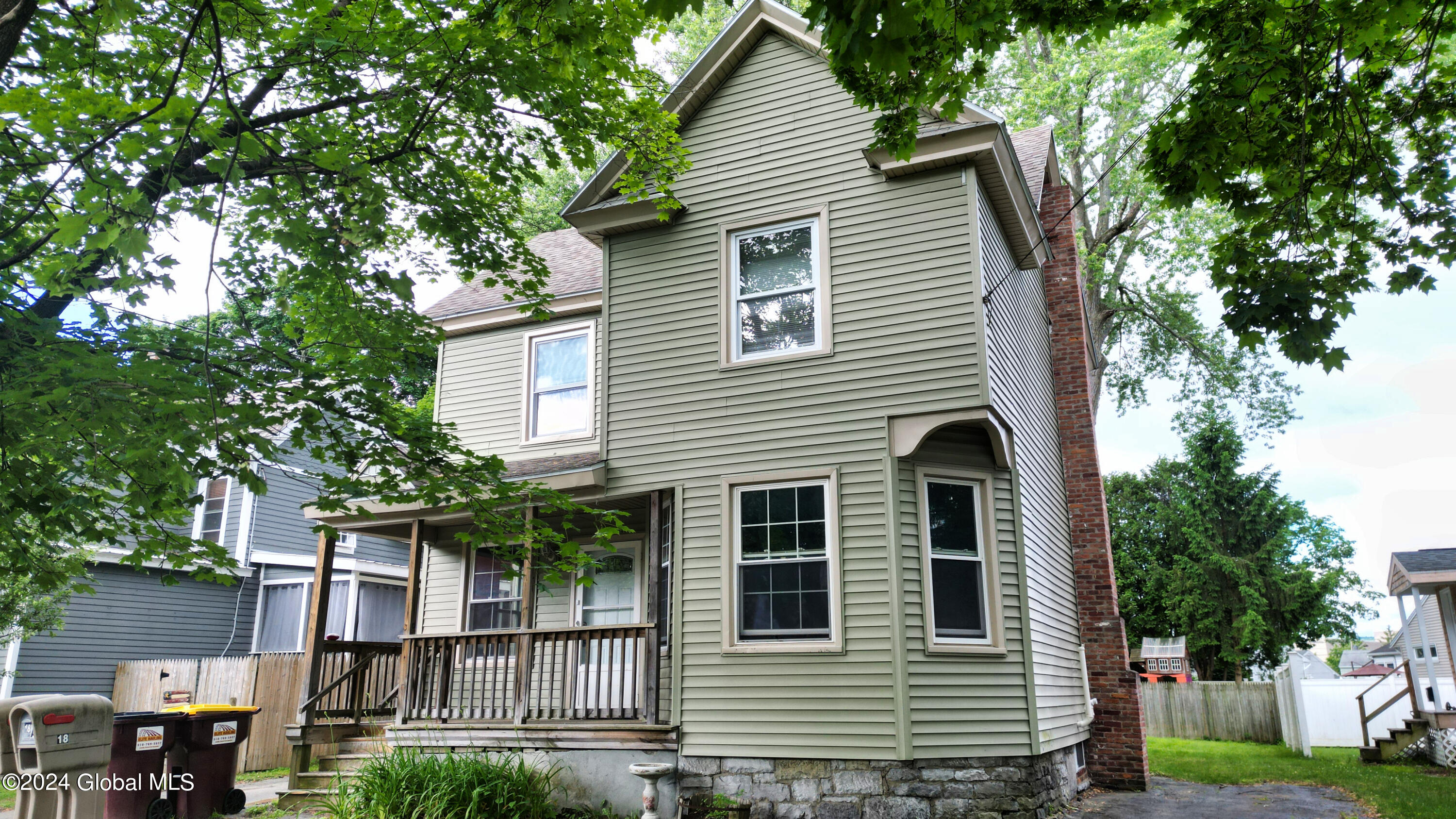 Garfield St, Glens Falls, NY 12801