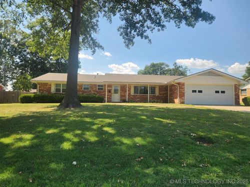 1521 Lariat Drive, Bartlesville, OK, 74006 | Card Image