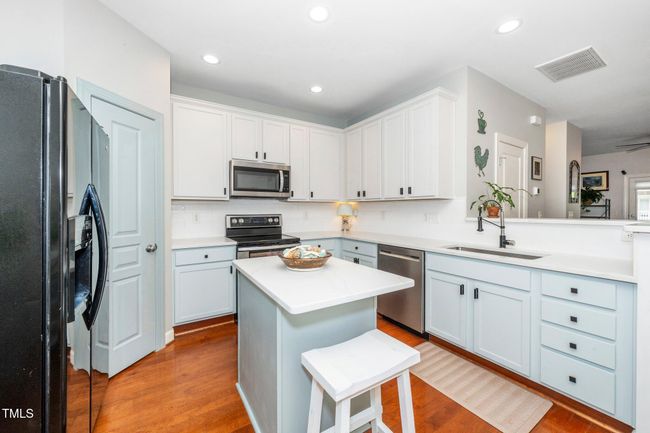 16-web-or-mls-8730 Cypress Grove (11 of | Image 15