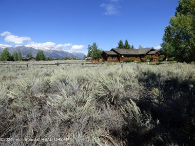 400 W Moulton Loop Road, House other with 4 bedrooms, 2 bathrooms and null parking in Jackson WY | Image 3