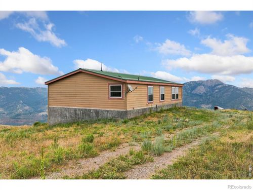 8266 Gray Squirrel Ct, Loveland, CO, 80538-9320 | Card Image