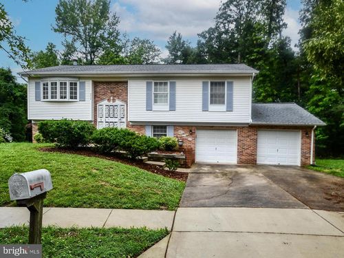 5504 Linwood Ct, LANHAM, MD, 20706-2305 | Card Image