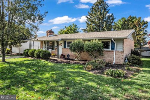 116 N 36th St, CAMP HILL, PA, 17011-2711 | Card Image