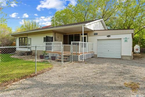 122 Lakeshore Dr, Kannata Valley, SK, S0G4L0 | Card Image