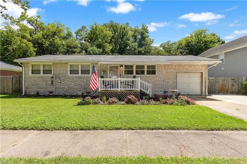 6522 Pugh St, Norfolk, VA, 23513-3137 | Card Image