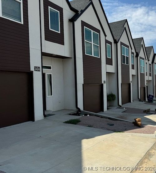 3404 Redbud Ln, Tulsa, OK, 74132-2902 | Card Image